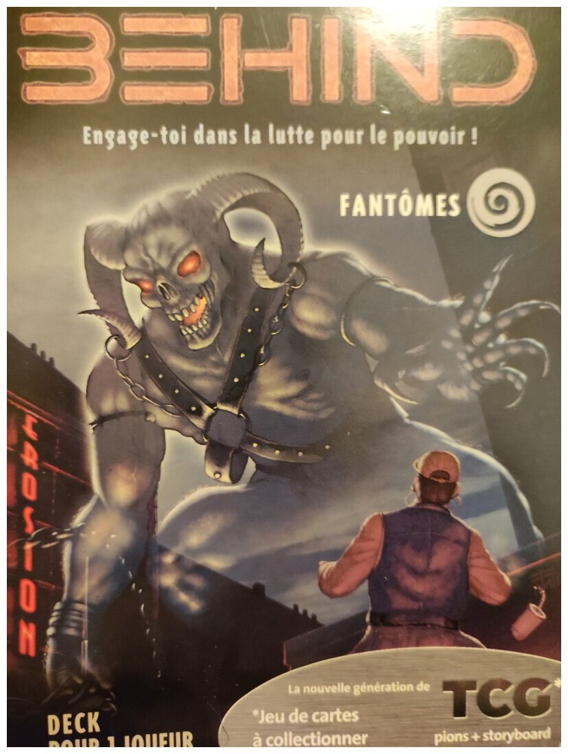 Behind - Fantômes