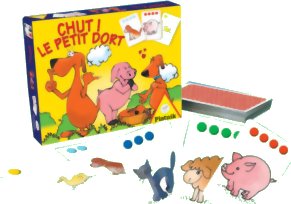 Chut! Le petit dort