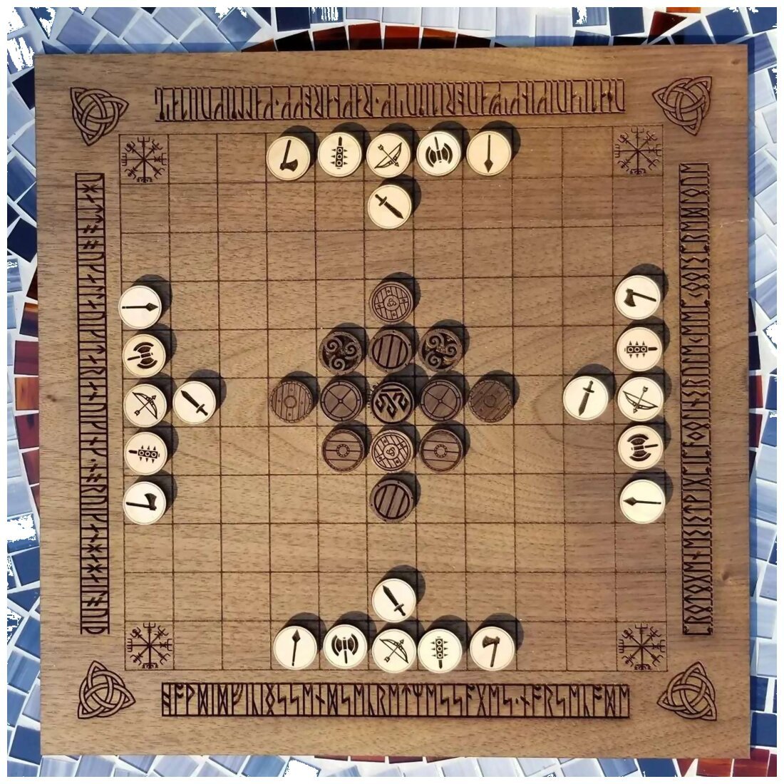 Hnefatafl