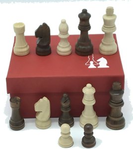 Pièces d'échecs en bois N°3