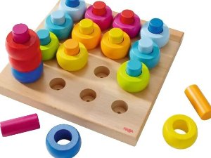 Photo: Jeu à Enficher - Anneaux Multicolores
