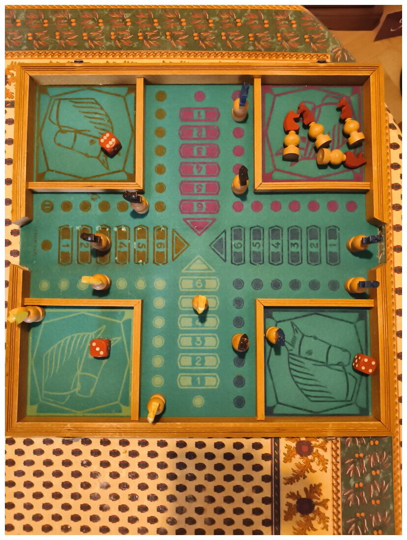Jeu Des Petits Chevaux