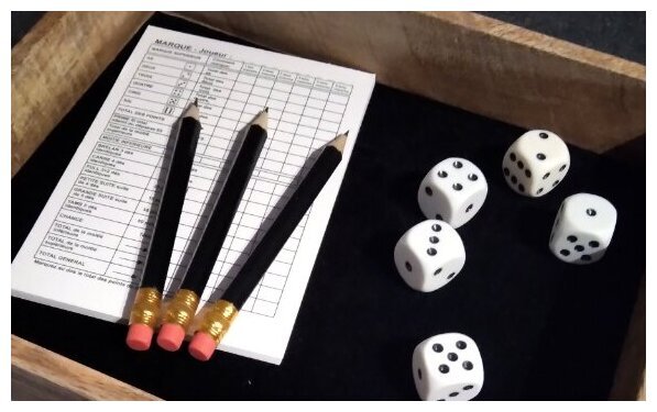 Photo: Yams / Yahtzee